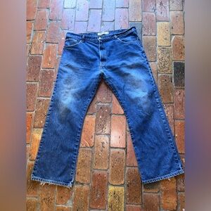 Vintage 2006 Levi’s 517 Boot Cut Jeans Mens 42x30 Medium Wash Raw Hem Y2K